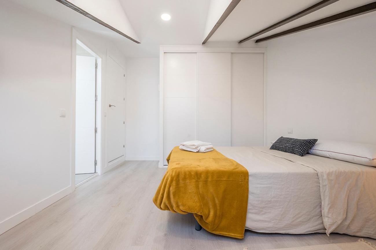 Exclusivo Atico Con Terraza En Plaza Mayor Madrid Eksteriør billede