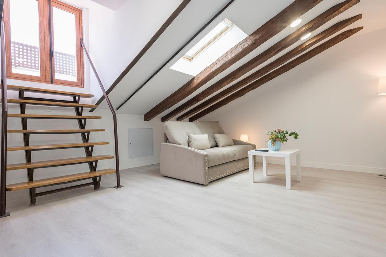 Exclusivo Atico Con Terraza En Plaza Mayor Madrid Eksteriør billede